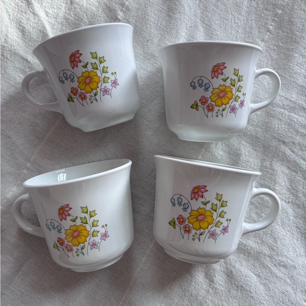 Vintage Correlle Corning Spring Meadow USA Made Flowers French White Tea Cup Set